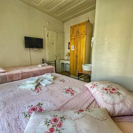 Eolya Konuk Evi Ayvalı Exterior foto