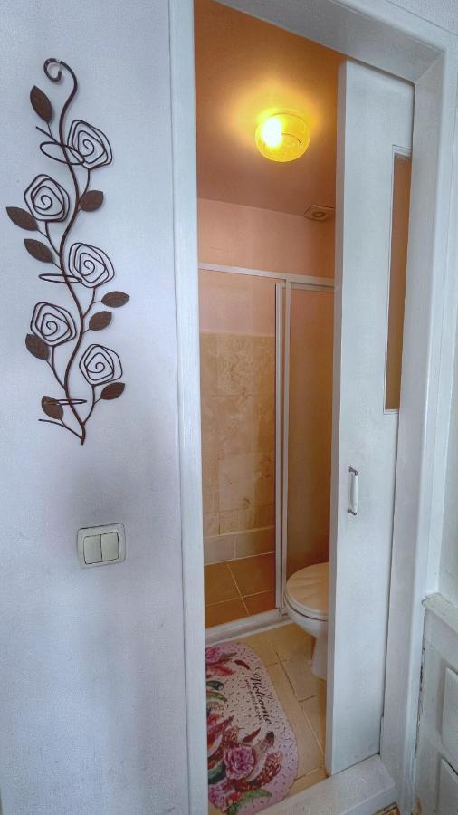 Eolya Konuk Evi Ayvalı Exterior foto