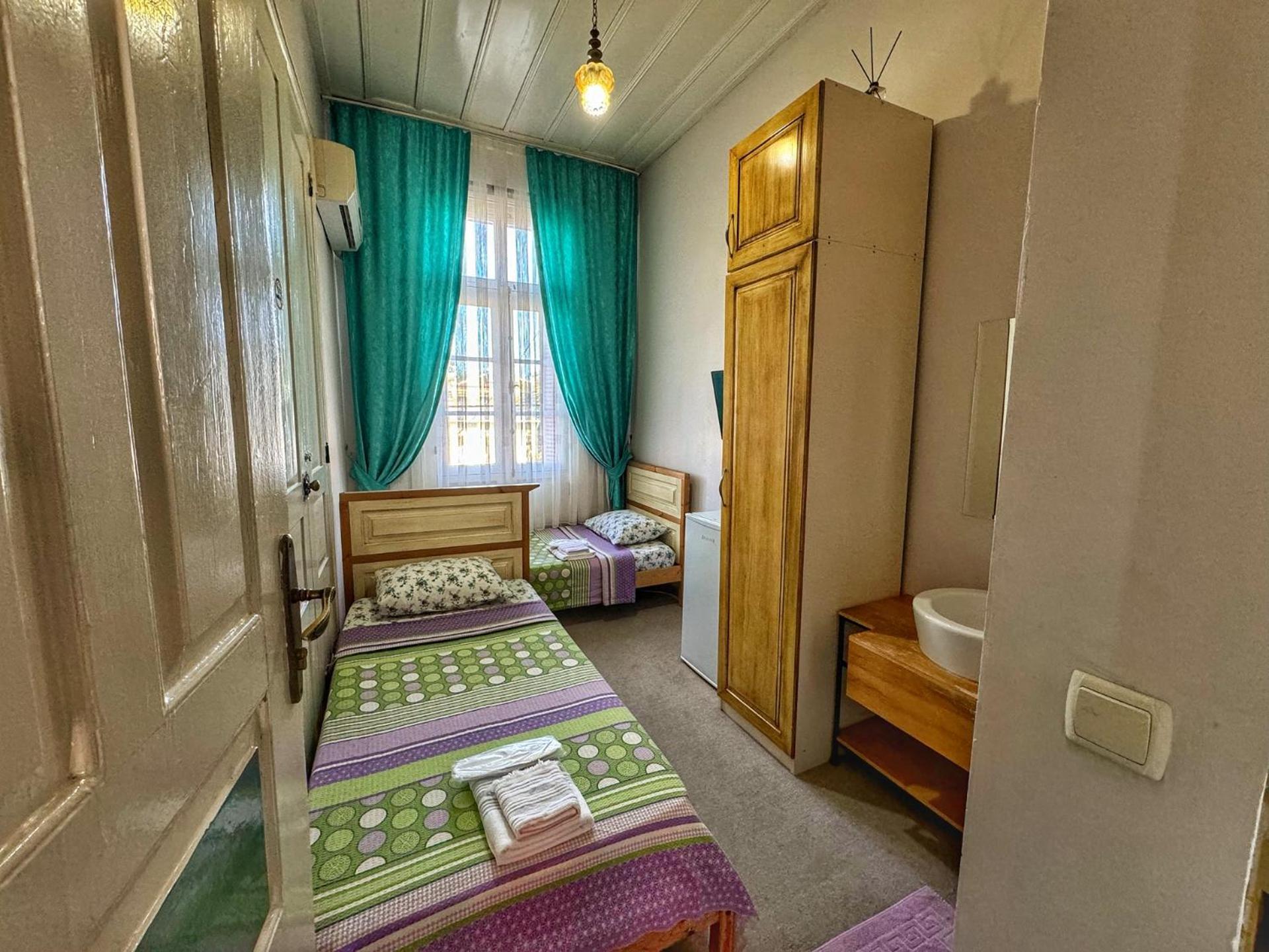 Eolya Konuk Evi Ayvalı Exterior foto